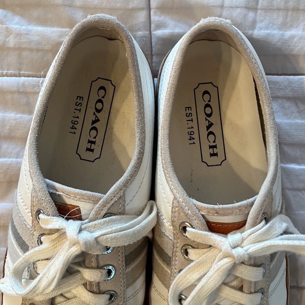 Coach men’s sneakers in great condition leather - Picture 2 of 6